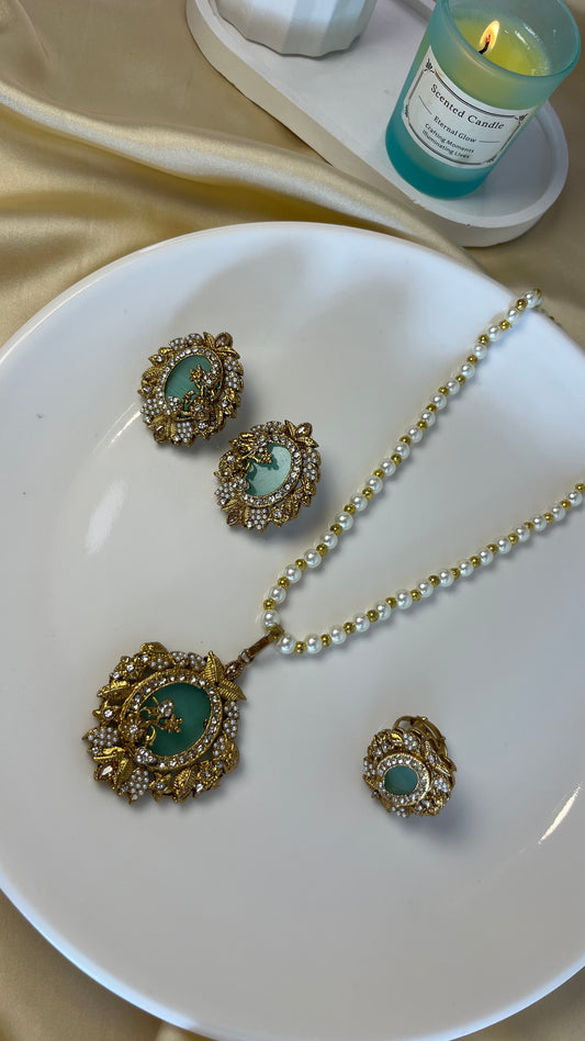 The Emerald Hürrem Set