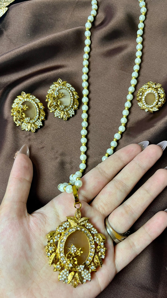 The Champagne Hürrem Set
